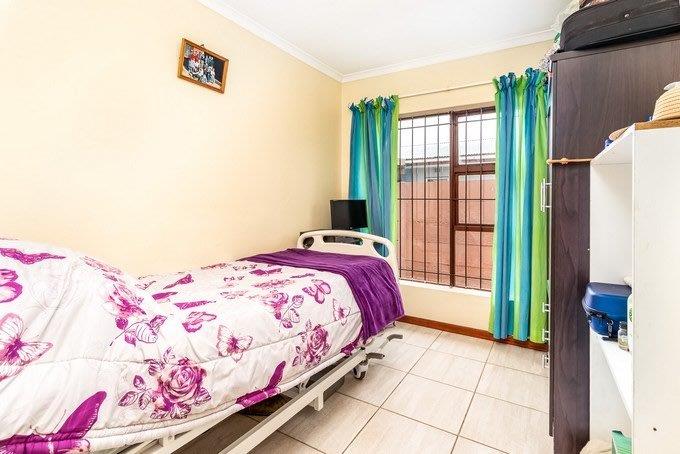 4 Bedroom Property for Sale in Soneike Western Cape